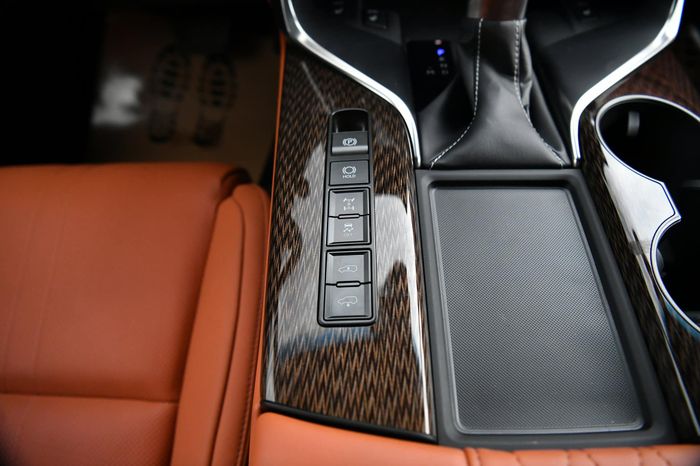 Thông tin chi tiết về Lexus LX600 Ultra Luxury 2022 nhập tư nhân về Việt Nam 280745567-1363061760864448-605300571844939754-n.jpeg