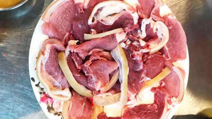 Lẩu dê Năm Ri - điểm đến ẩm thực nổi tiếng tại Kiên Giang