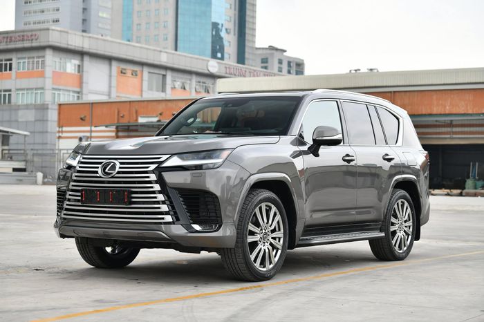 Thông tin chi tiết về Lexus LX600 Ultra Luxury 2022 nhập khẩu tư nhân đến Việt Nam 282682694-1363060367531254-4749676413952971794-n.jpeg