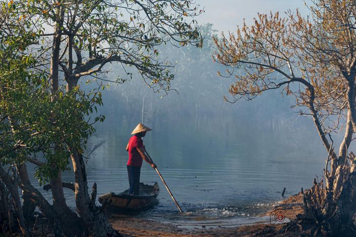 Mùa thu tại Huế thơ mộng qua từng bức ảnh đẹp nghệ thuật 8
