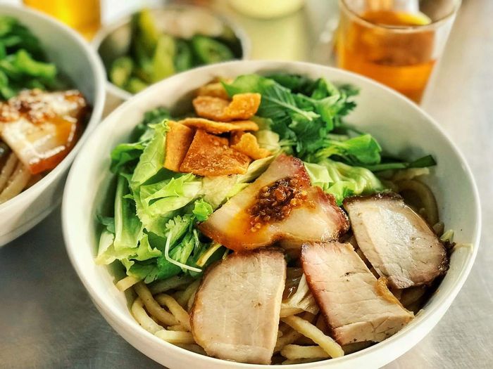 Top 10 món ăn vặt Hội An ngon lạc lối 7