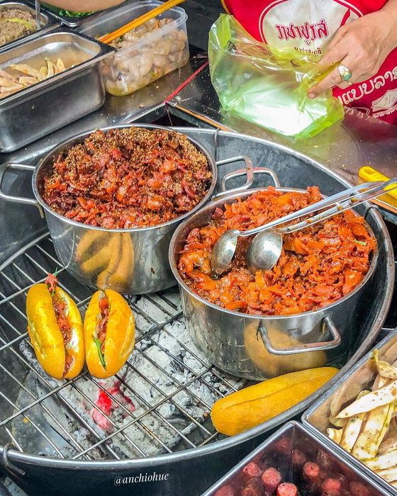 Danh sách các món ngon đêm ở Huế cho đêm hội cùng bạn bè