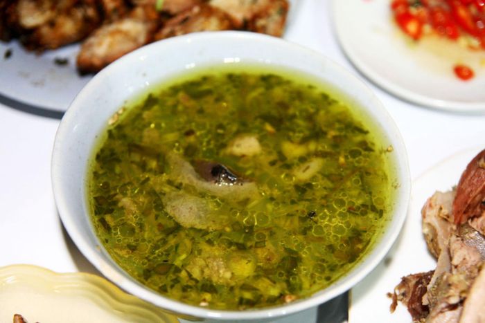 Nậm Pịa Mộc Châu - Món đặc sản độc đáo của người Thái 5