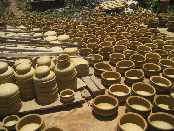 Khám phá quy trình sản xuất sản phẩm thủ công tại xưởng thủ công mỹ nghệ Hội An 5