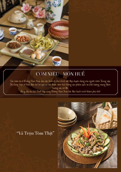 Thưởng thức bữa ăn trong không gian nhà rường cổ kính tại nhà hàng Không Gian Xưa Huế