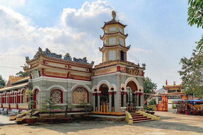 Khám phá Rạch Giá với 10 địa điểm hấp dẫn và thu hút