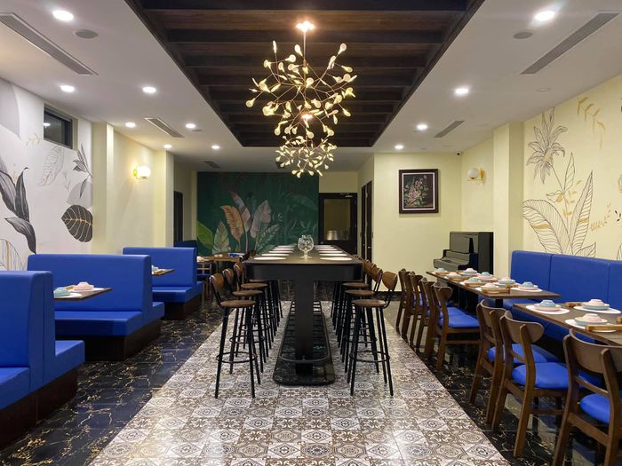 Khám phá vô số món ăn ngon hương vị biển tại Nha Trang Fusion House 5