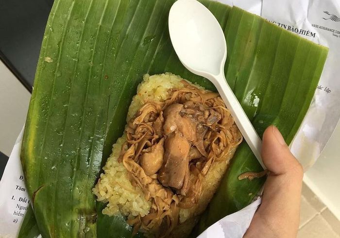 Thưởng thức hương vị ngất ngây của Xôi măng cá nục giữa trái tim Kon Tum 6