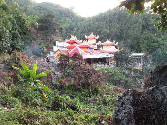 Chùa Suối Đổ Nha Trang - Khám phá không gian linh thiêng của thiền định 3