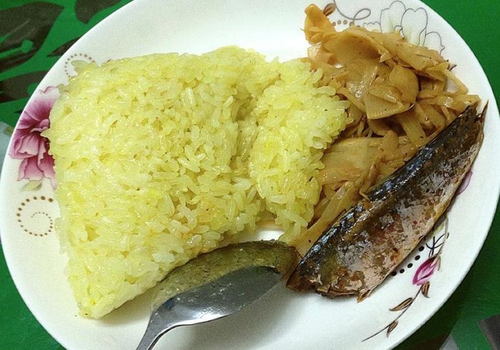 Thưởng thức món Xôi măng cá nục thơm ngất ngây giữa lòng Kon Tum 4