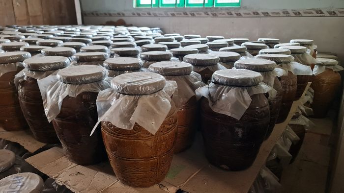 Rượu cần Nho Quan - Hương vị đậm đà không thể quên của vùng đất Cố đô
