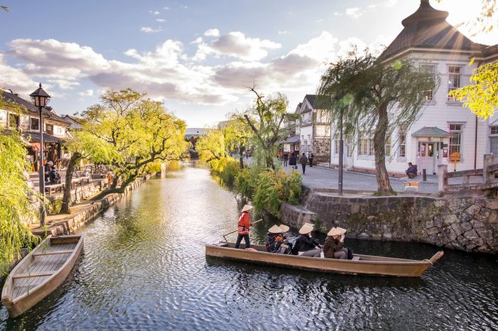 Kurashiki - Nơi những dòng kênh rợp bóng cây liễu xanh tươi tại Nhật Bản 2