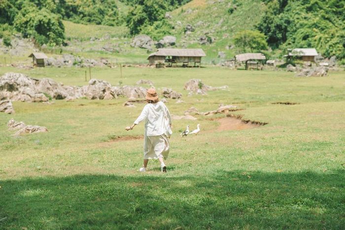 Hãy cùng Phạm Hoài Thương và nhóm bạn 9x khám phá Mộc Châu trong mùa hè trong lành và dễ chịu