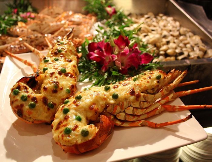 Hãy ghé thăm Ngay Nhà hàng Hoàng Sa ở trung tâm thành phố Nha Trang