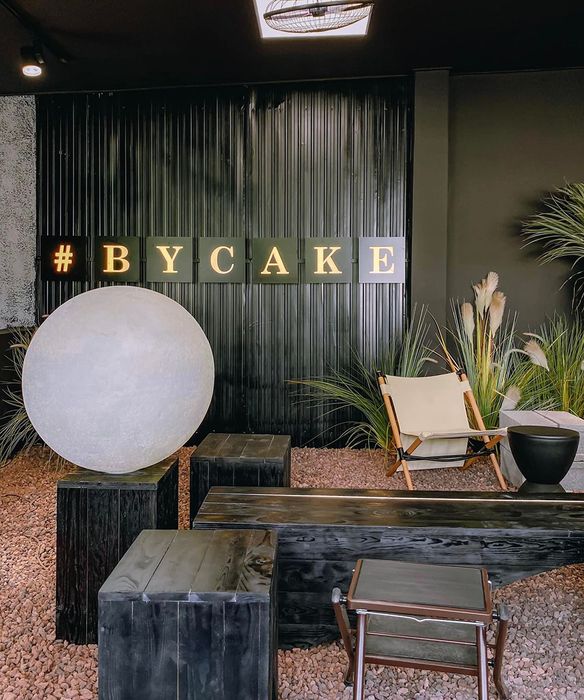 ByCake Coffee với không gian đẹp không thể cưỡng lại qua góc máy của Cường Quốc Phạm 11