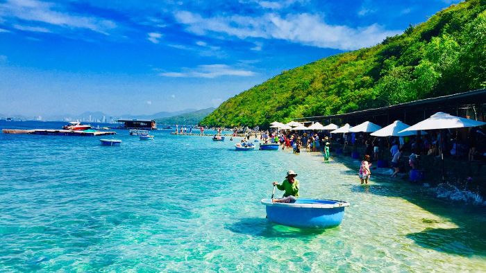 Kinh nghiệm du lịch bụi Nha Trang rất hữu ích cho những người thích khám phá. 9