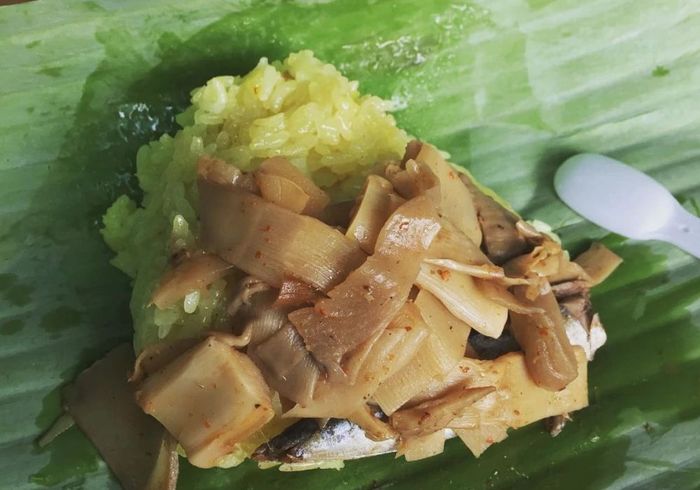 Thưởng thức hương vị tuyệt vời của Xôi măng cá nục thơm ngát giữa lòng Kon Tum
