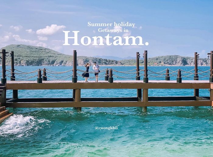 Một lần đặt chân đến đảo Hòn Tằm là một trải nghiệm không thể bỏ lỡ trong tuổi thanh xuân của bạn