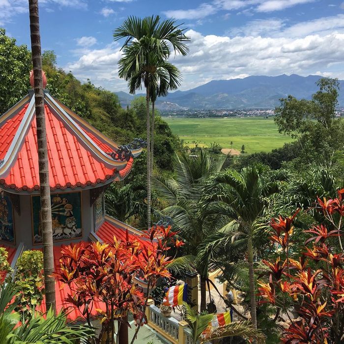 Chùa Suối Đổ Nha Trang - Khám phá không gian linh thiêng giữa không gian thiền định 13