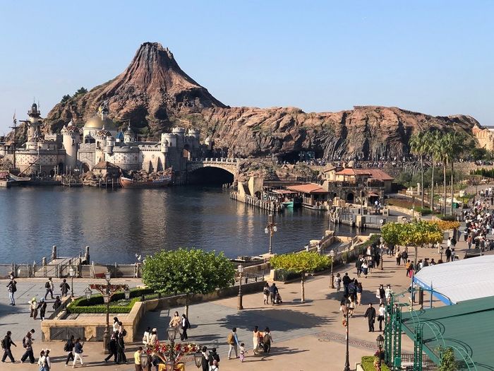 Tokyo Disneyland, khám phá vùng đất của những ước mơ 13