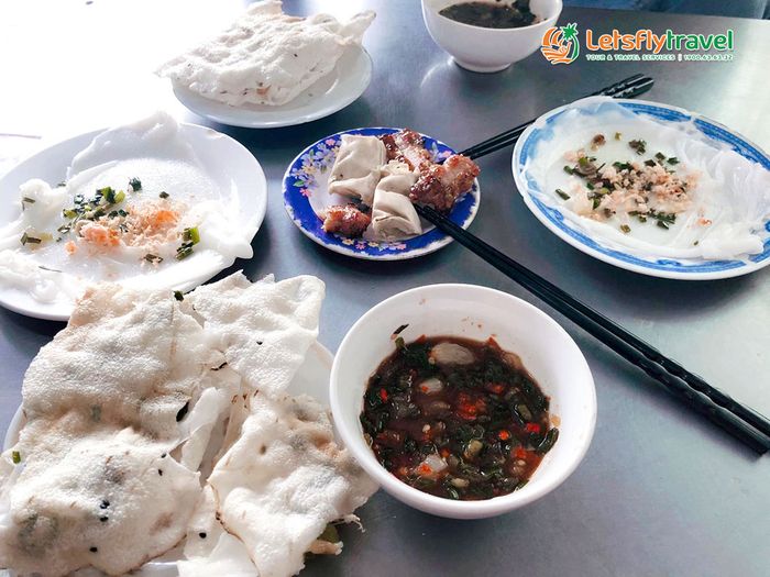 Bánh đập Nha Trang - Đặc sản dân dã thu hút mọi thực khách