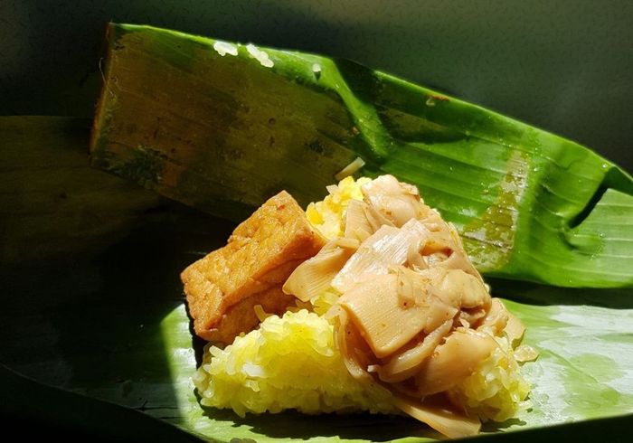 Thưởng thức hương vị ngất ngây của Xôi măng cá nục giữa trái tim Kon Tum 3