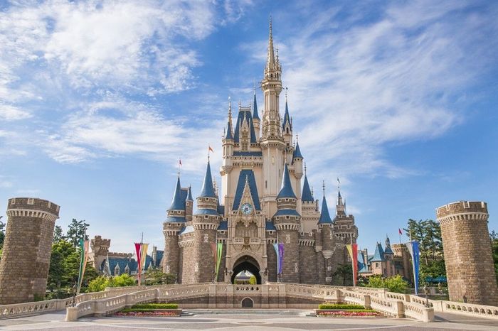 Tokyo Disneyland - Khám phá vùng đất của những giấc mơ 2