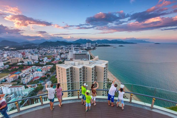 Skylight Nha Trang - Tiệc tùng hết mình tại quán bar có view đẹp ở thành phố biển