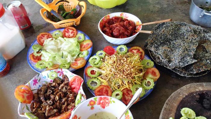 Hòn Một - Một làng chài nhỏ yên bình, thơ mộng nằm bên thành phố Nha Trang náo nhiệt 9