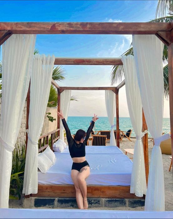 Không gian của Chameleon Beach Bar mang lại cảm giác yên bình bên bờ biển Phan Thiết