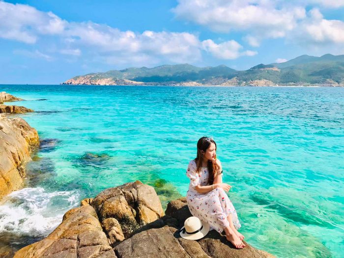 Bãi Hỏm (Bãi Rùa) - một viên ngọc quý hiếm của vùng biển Ninh Thuận