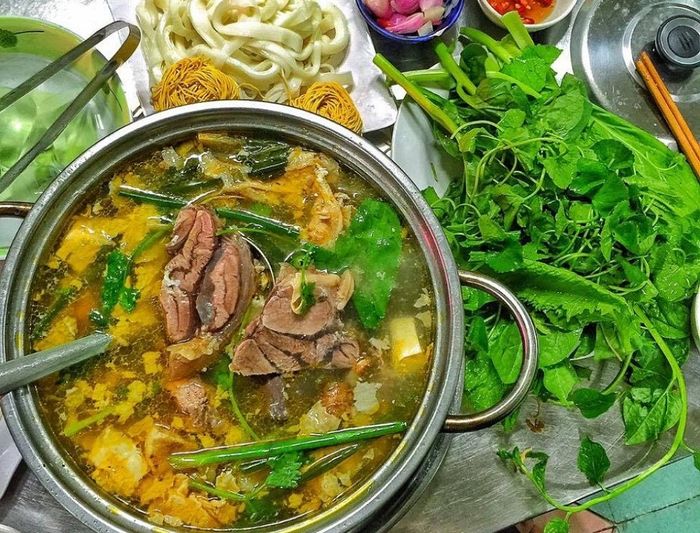Khám phá hương vị đặc trưng của lẩu bò Phan Rang Ninh Thuận - phiên bản 3