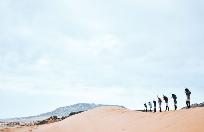 Vượt qua Đồi Cát Sơn Hải rực nắng và gió tại Ninh Thuận 4