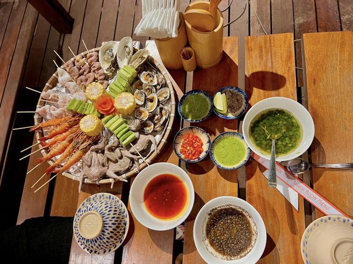 Khám phá Hola Beach - Trải nghiệm đặc biệt cùng cô nàng Hứa Thảo Nguyên 11