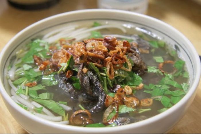 Xì xụp bát miến lươn Ninh Bình - Một đặc sản nổi tiếng với hương vị thơm ngon và đậm đà 7