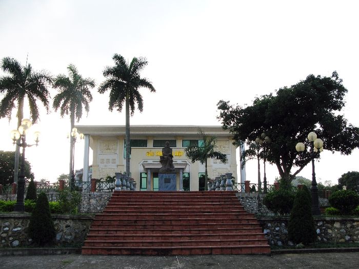 Khám phá vẻ đẹp lịch sử của Tam Điệp Ninh Bình qua những điểm đến đặc sắc