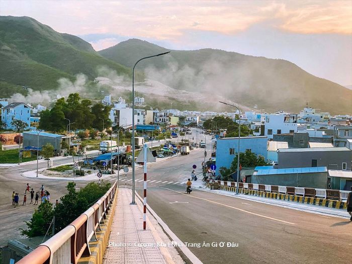 Thả mình vào con đường mơ mộng ở Nha Trang - Điểm check-in mới lạ qua bộ ảnh của Cường Quốc Phạm 5
