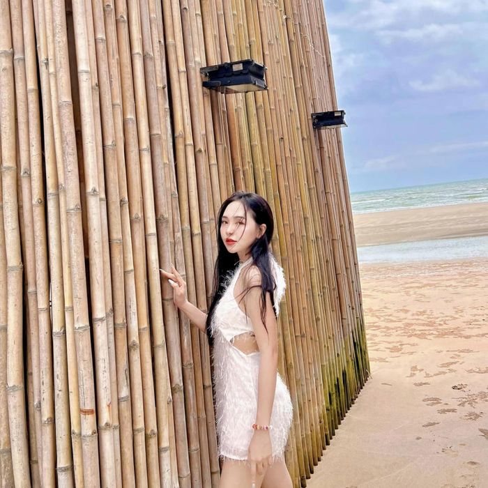Khám phá Hola Beach - Trải nghiệm thú vị cùng cô nàng Hứa Thảo Nguyên 5