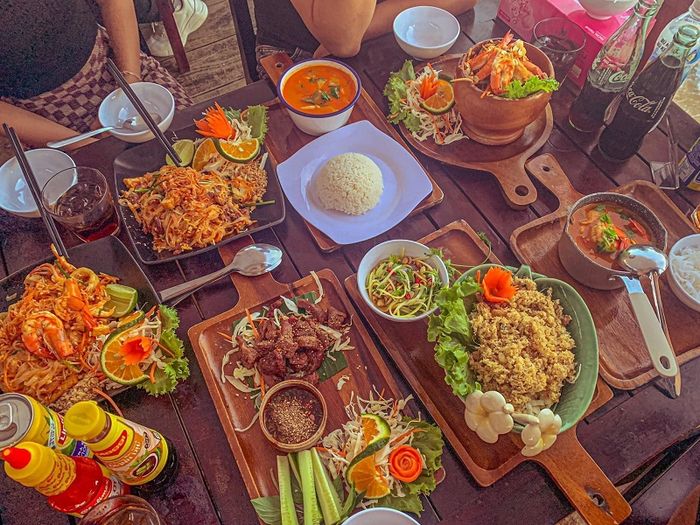 Không gian của Chameleon Beach Bar mang lại cảm giác yên bình bên bờ biển Phan Thiết