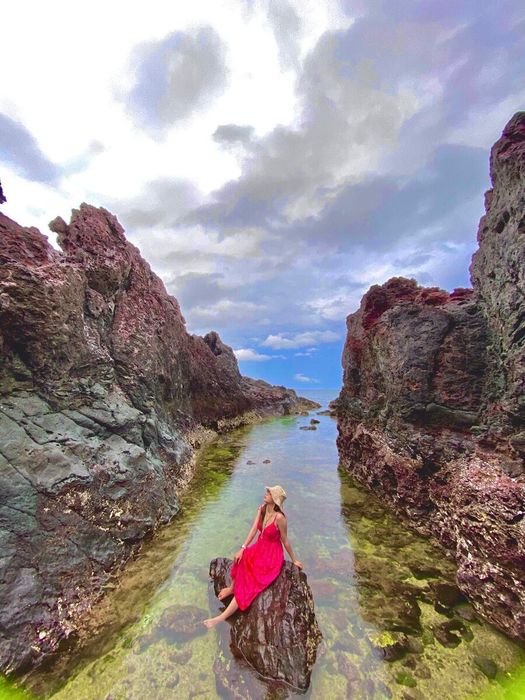 Trải nghiệm Đảo Phú Quý hấp dẫn cùng bạn đồng hành Tường Nón Lá 5