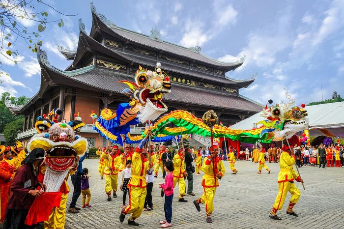 Tháng nào là thời gian đẹp nhất để du lịch Ninh Bình?