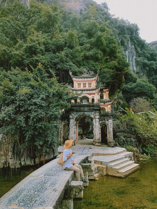 Xem ngay bài đánh giá về 1 ngày tại Ninh Bình từ Cường Quốc Phạm 5