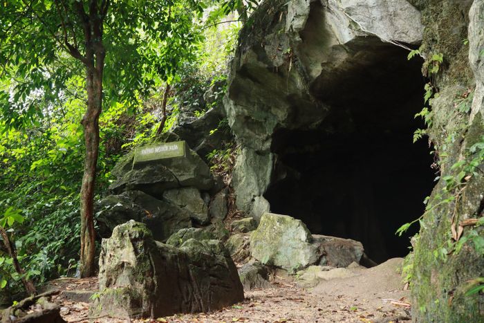 Động Người Xưa - Kho báu ghi lại dấu vết của người tiền sử ở Ninh Bình