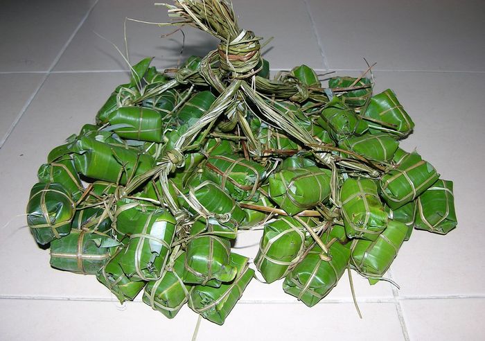 Nem chua Ninh Hòa là biểu tượng của ẩm thực Nha Trang