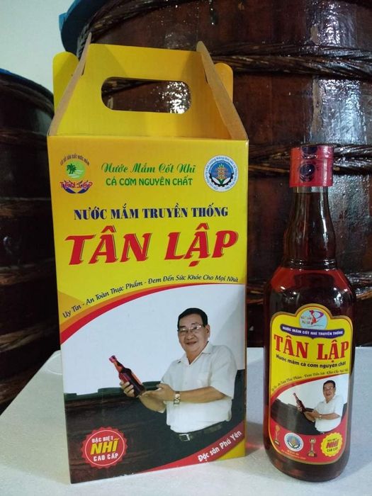 Nước mắm Gánh Đỏ - Niềm đam mê bảo tồn hương vị truyền thống qua nhiều thế hệ