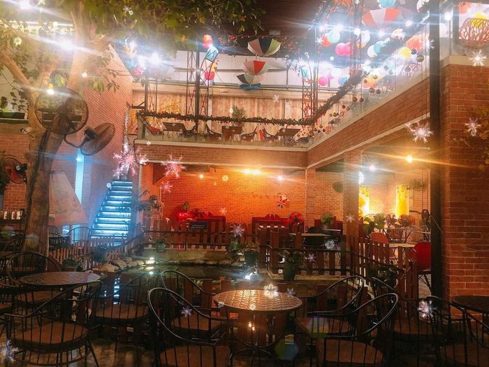 KOI café Phú Yên – Quán cà phê cá Koi độc đáo tại Phú Yên 10