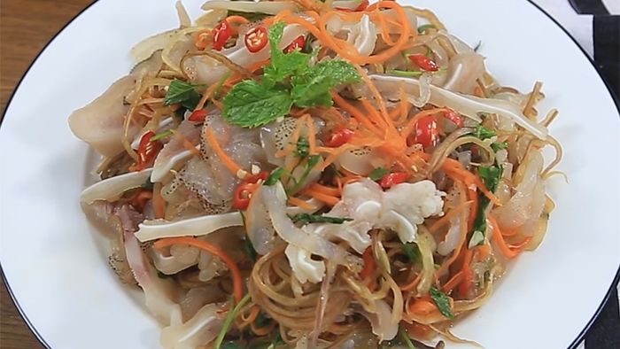 Khám phá hương vị độc đáo của món gỏi sứa Đầm Ô Loan giòn dai và thơm ngon ở Phú Yên