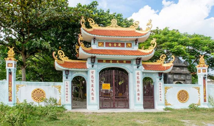Tới Chùa Quan Âm Tự Quảng Bình nghe truyền thuyết linh thiêng 2
