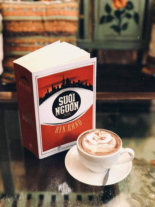 Craft Coffee House Quảng Bình nổi bật với thiết kế ma mị, huyền bí 8