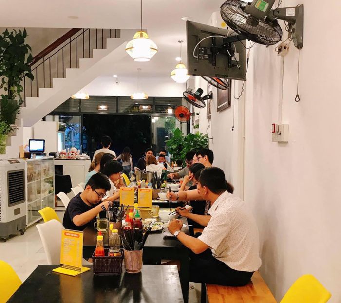 Diễm Huỳnh Restaurant Phú Yên - Một điểm đến thưởng thức ẩm thực không thể bỏ qua giữa trung tâm thành phố 2